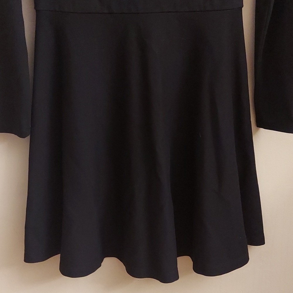 ALICE + OLIVIA Employed Black Fit and Flare Long Sleeve Bateau Neckline Dress … - Picture 5 of 11